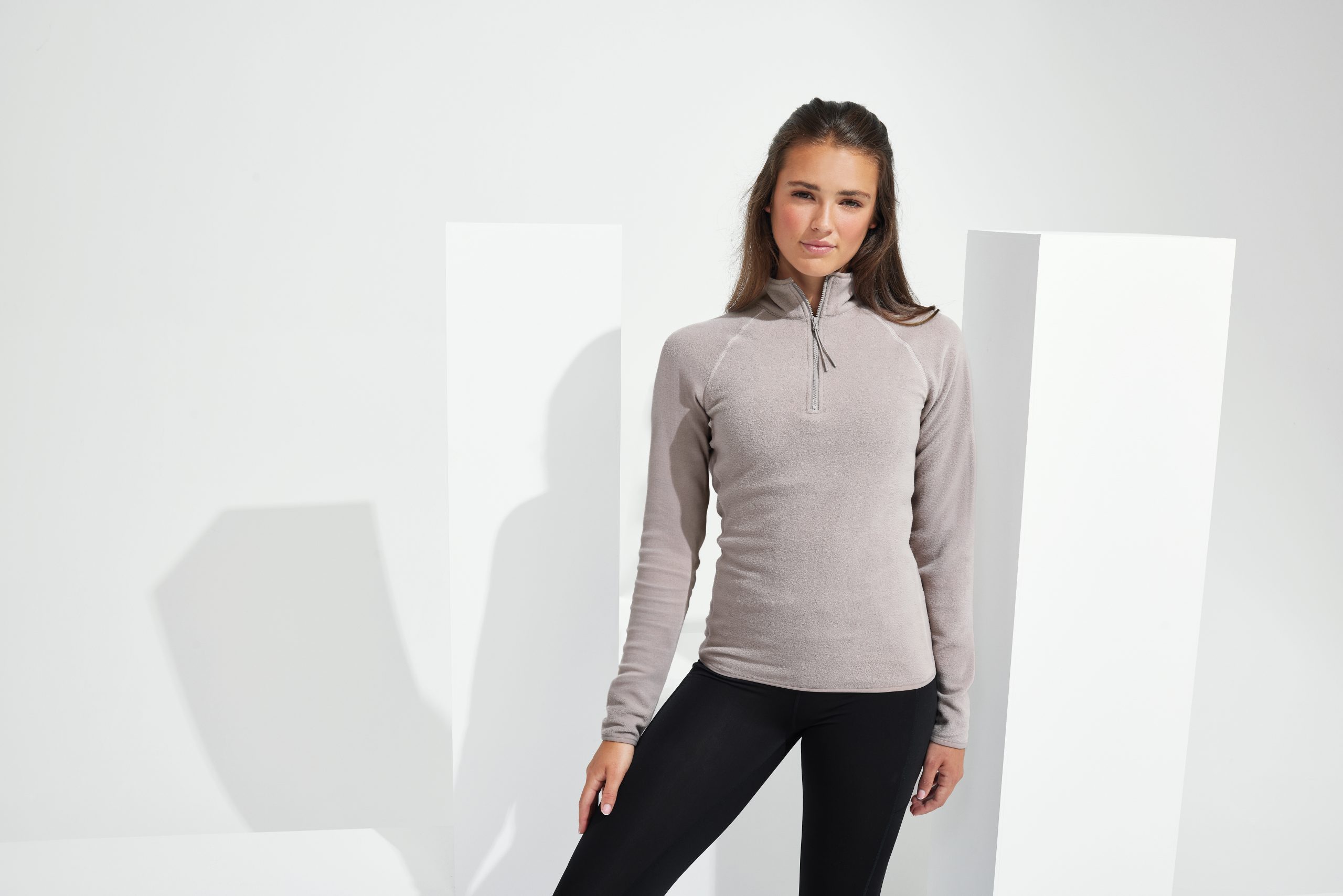 Polaire femme à la coupe sportive