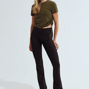 Legging évasé Tridri : le confort sportif au service de votre bien‑être