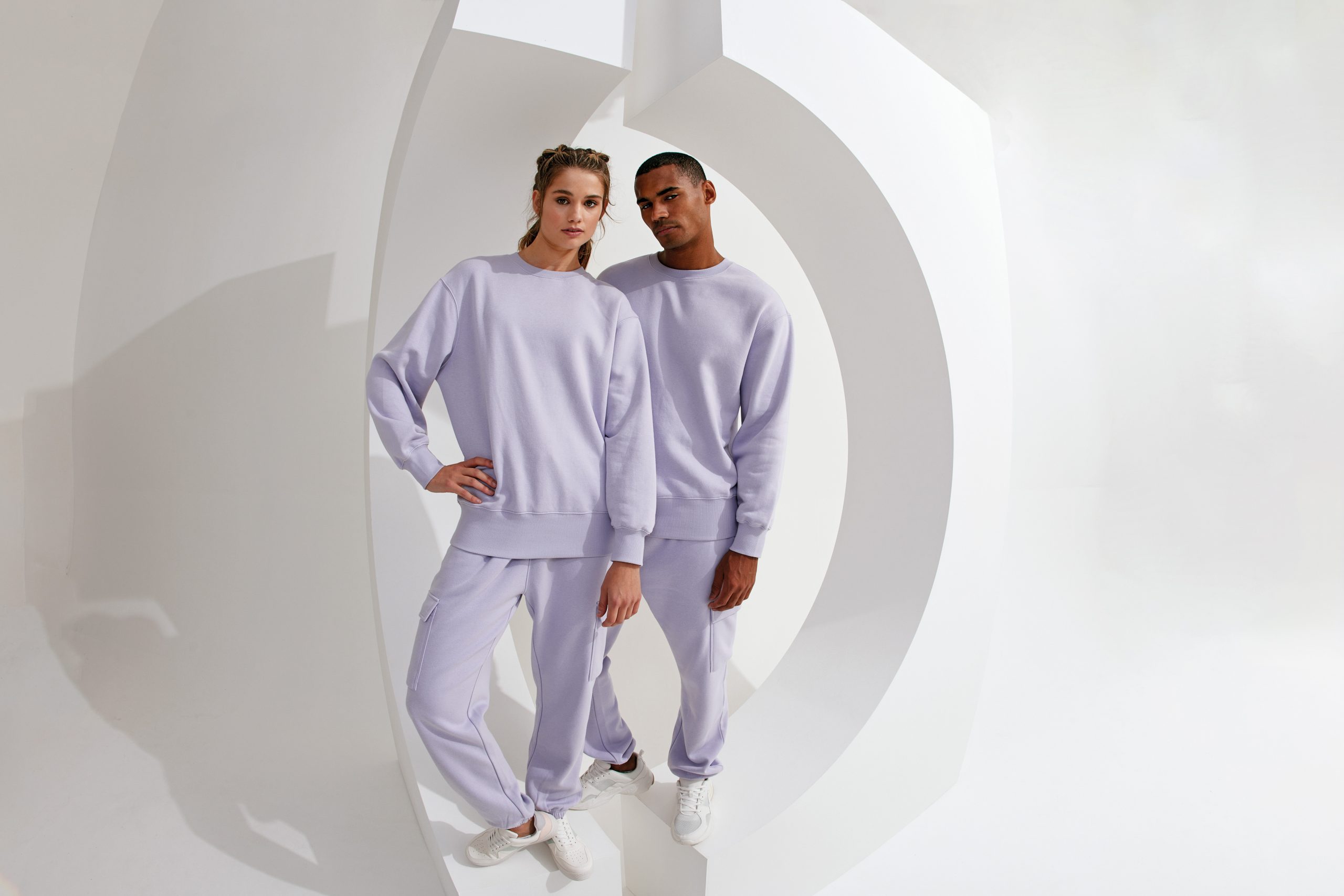 Sweatshirt en tissu recyclé TriDri® – Image 2