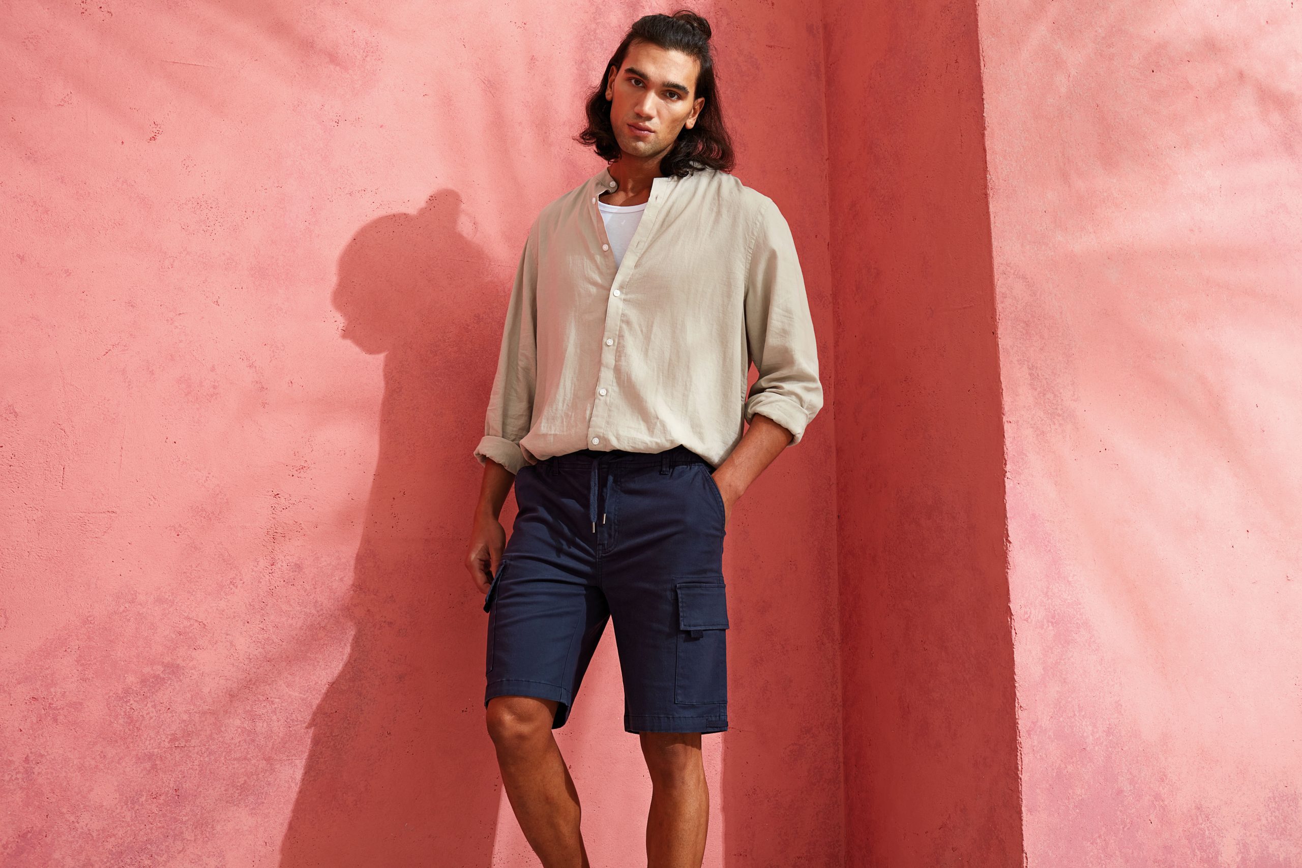 Short cargo homme avec cordon de serrage