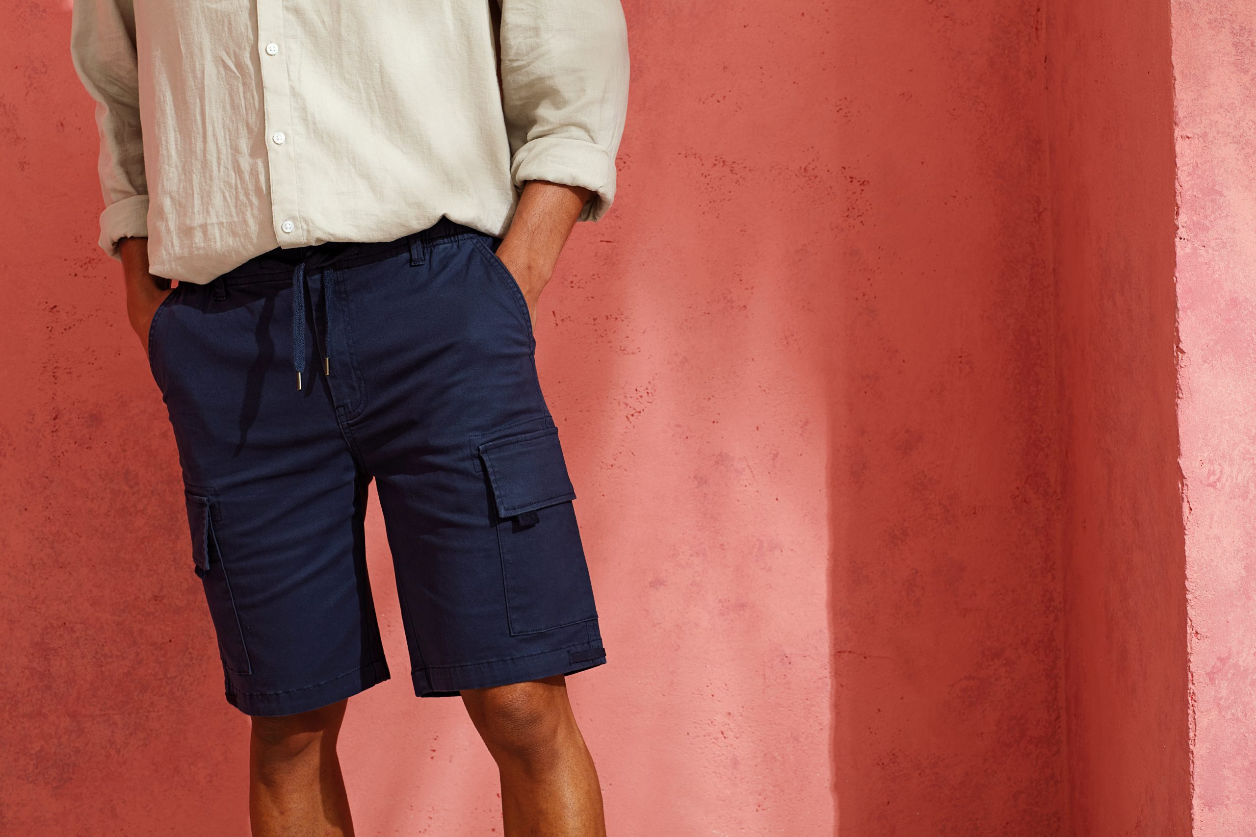 Short cargo homme avec cordon de serrage – Image 3