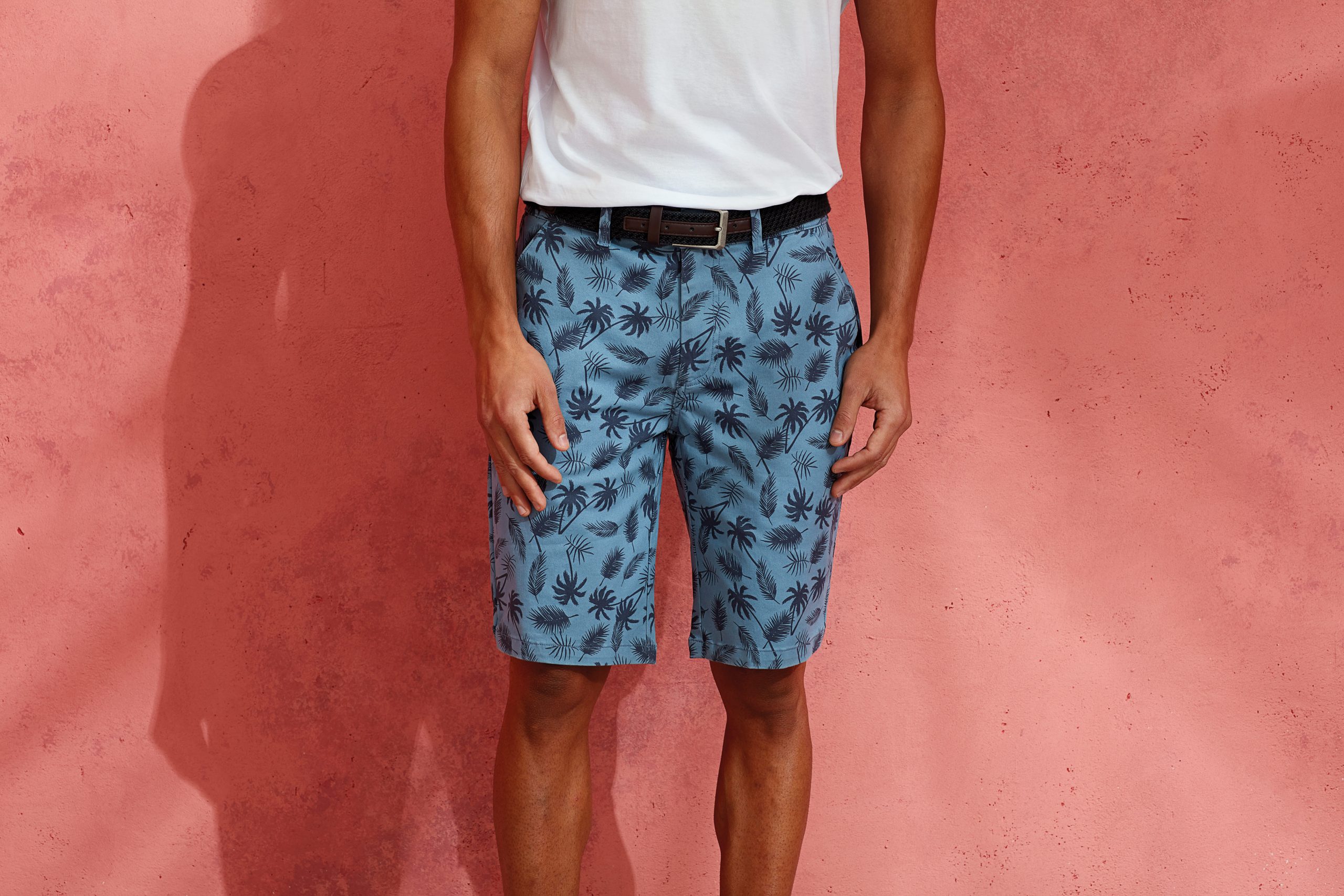 Short imprimé palmier homme